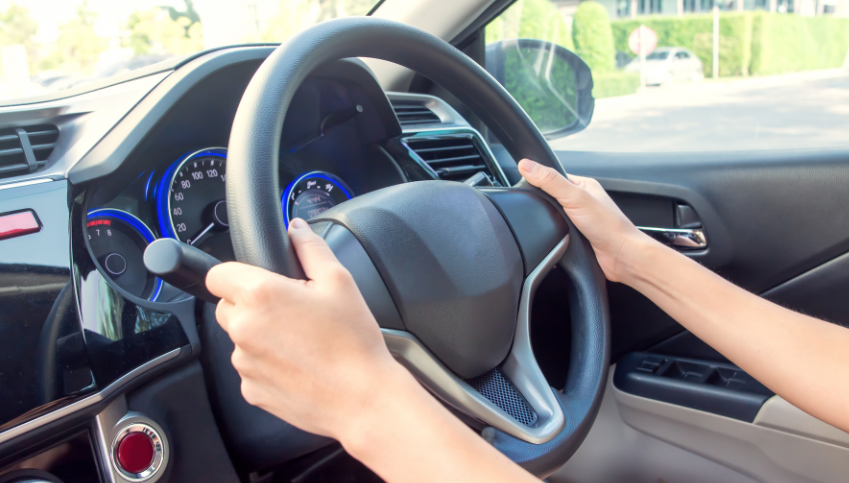 steering wheel turning